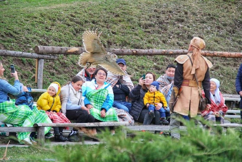 Almaty: Falconry show and Big Almaty Gorge - FAQ