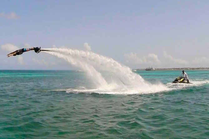 Aruba Flyboarding & Jetovator Experience: Fly Like a Bird & Dive Like a Dolphin - What makes the beach setting worthwhile
