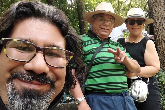 Bird Observation in the National Park of Uruapan. - A Related Orchard and Food Experience