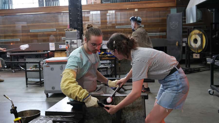 Canberra Glassblowing Experience: Make Your Own Bird - Booking flexibility and basic logistics