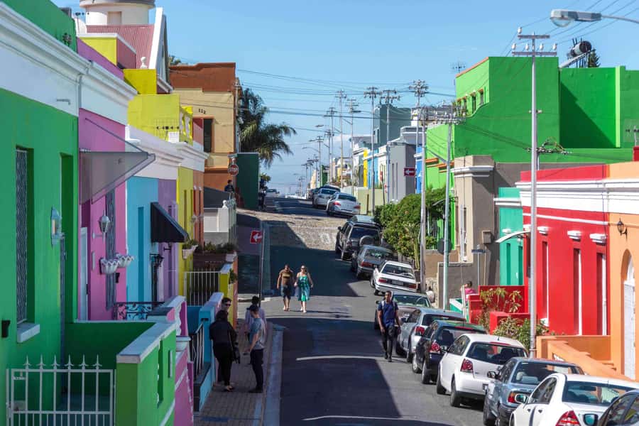 Cape of Good Hope and Penguins Private Tour with Entry Fees - Bo-Kaap gives the morning a human beginning