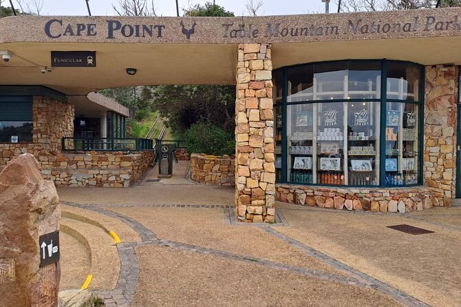 Cape of Good Hope-Cape Point & Penguins from Cape Town - Simons Town lunch break