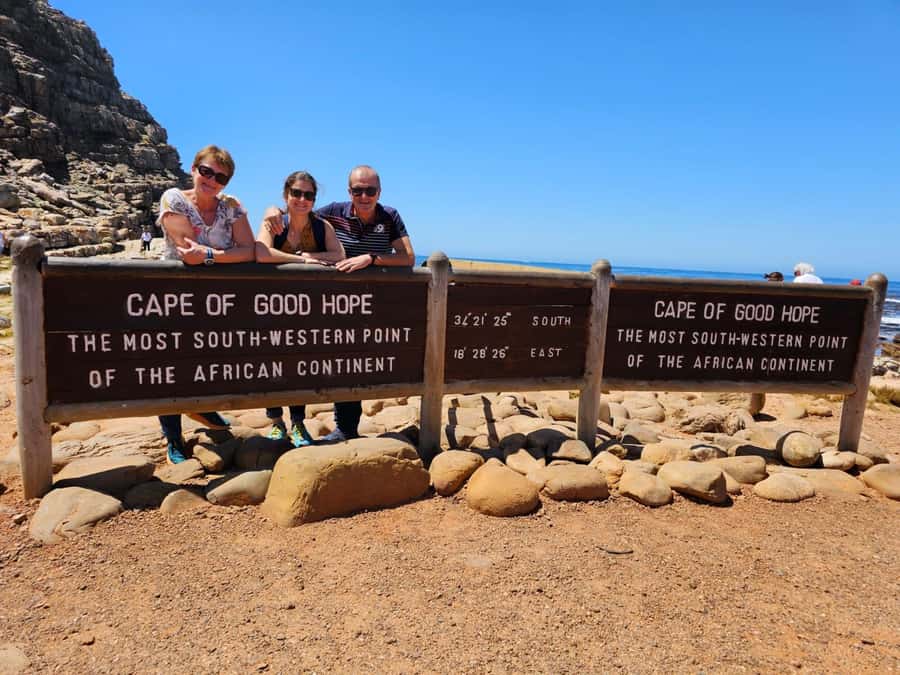 Cape of Good Hope & Penguins Shared Tour - A nine-hour route from Cape Town to the peninsula