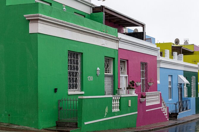 Cape Peninsula & Penguins Private Day Tour, Entrances Included. - Hout Bay and the optional trip to Duiker Island
