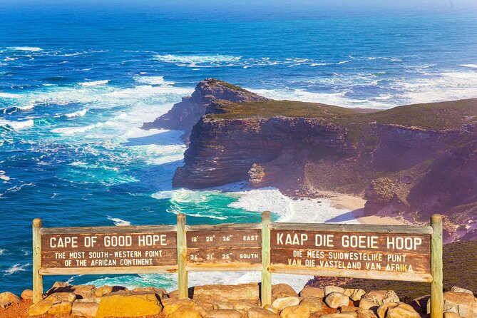 Cape Peninsula Private Tour with entrance fees to Cape of Good Hope and Penguins - Chapmans Peak is a short stop with a huge payoff
