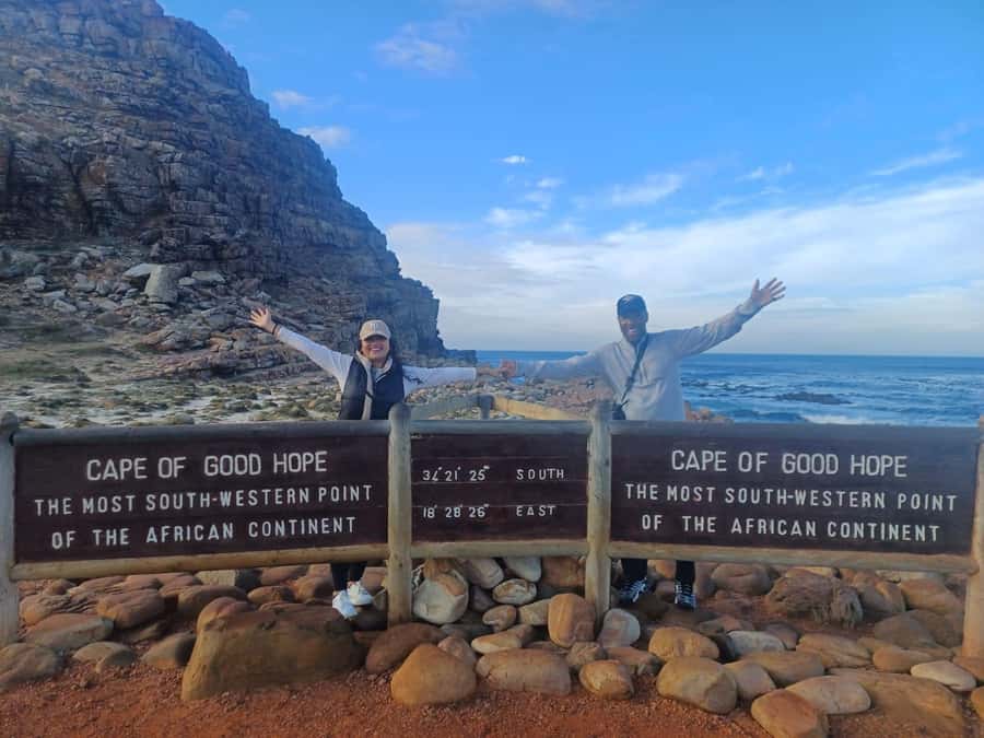Cape Town .Penguin & Cape of good hope Half day Share Tour - The False Bay road from Muizenberg to Simon’s Town