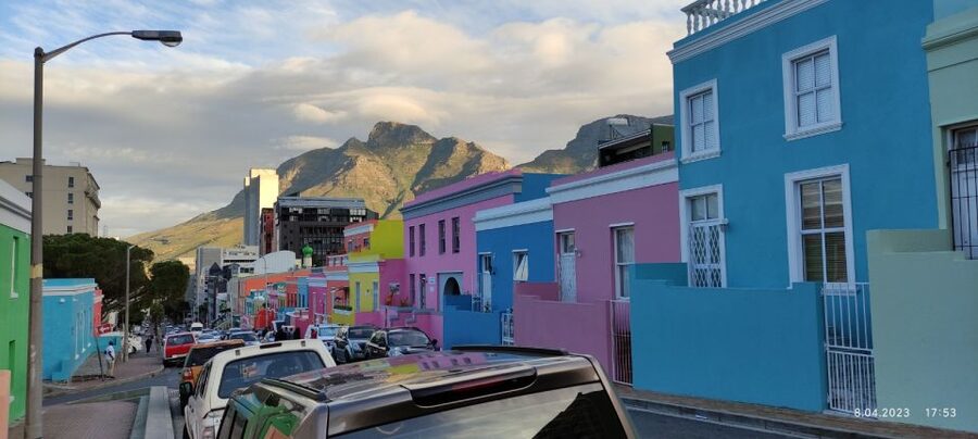 Cape Town: Table Mountain,Cape Point & Penguins Private Tour - Boulders Beach is the emotional high point
