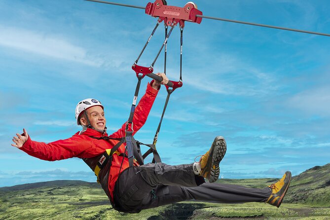 Conventional Ride (Free as a Bird) from Hveragerdi - Flying over Svartagljúfur gorge