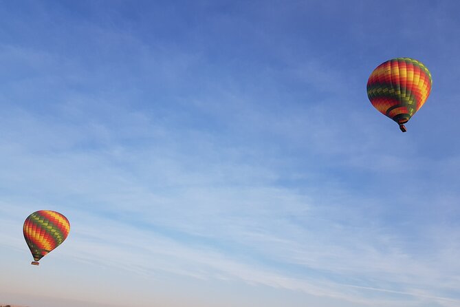 Dubai Hot Air Balloon Ride with Breakfast, Falconry & Camel Ride - Breakfast in the Bedouin-style camp
