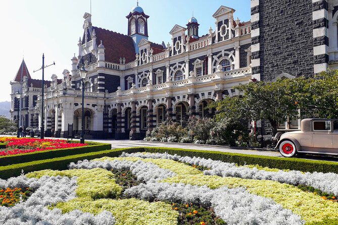 Dunedin City Highlights, Otago Peninsula Scenery & a Guided Penguin Reserve Tour - The minibus is the main practical concern