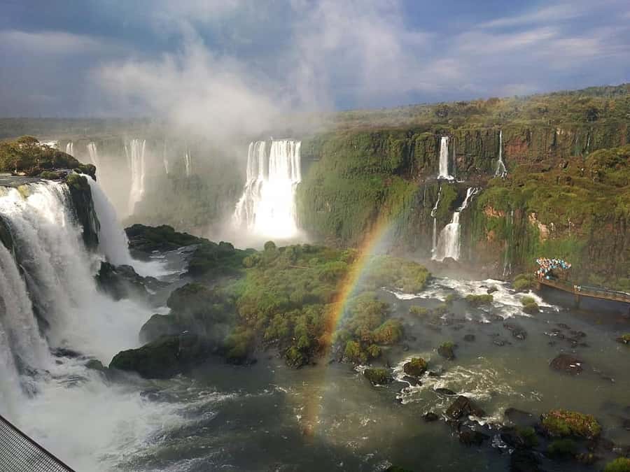 From Foz do Iguaçu: Brazilian Falls and Bird Park Tour - How much time six hours really gives you