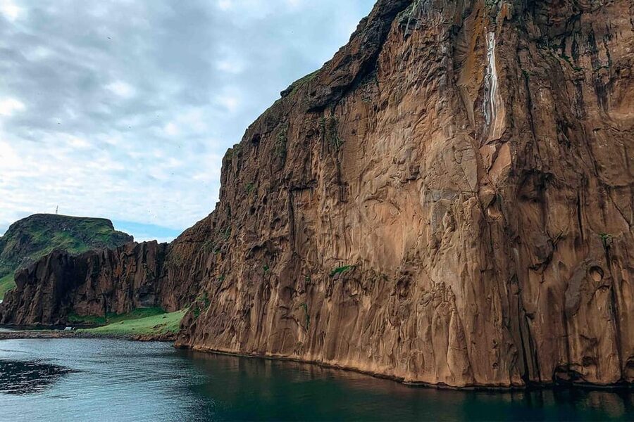 From Reykjavik: Puffin and Volcano Tour in Westman Islands - Elephant Rock and the shape of volcanic stone