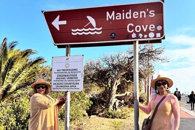 Full Day Cape Peninsula, Bo Kaap & Penguins Small Group Tour - Boulders Beach offers the best wildlife stop