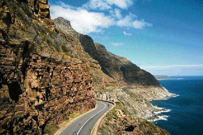 Full Day Private Tour of the Cape Peninsula and Boulders Penguins - From Cape Town to Bo-Kaap and Camps Bay