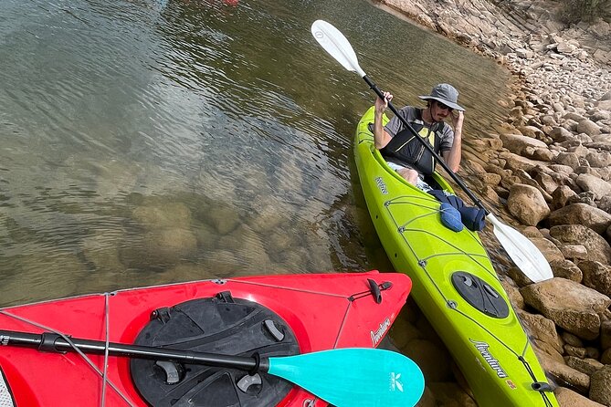 Kayak/SUP Tour: Birds, Beavers, Turtles, maybe even Cliff Jumping - Paddling beneath the Virgin Anticline