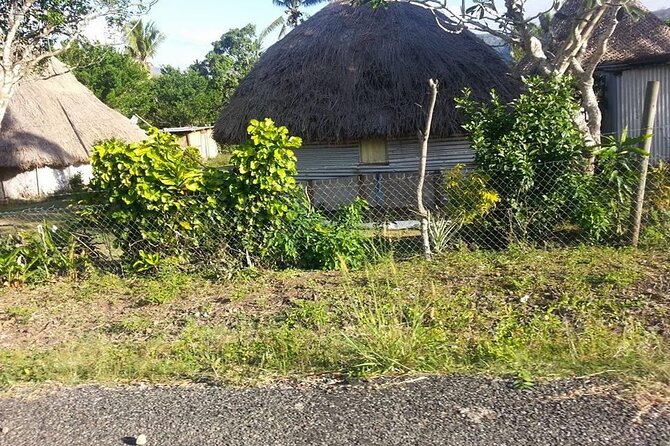 Kula Eco Bird Park ,Momi Gun Site And Market Tour Ex Marriott and Denarau resort - The Sigatoka area, sand dunes, and market stop