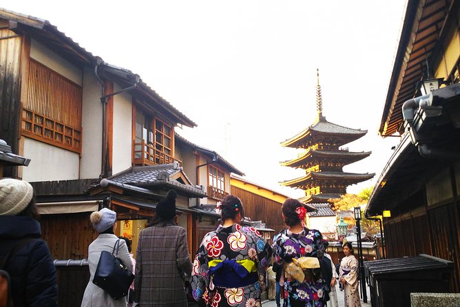 Kyoto Late Bird Walking Tour - What $86.49 per person really buys