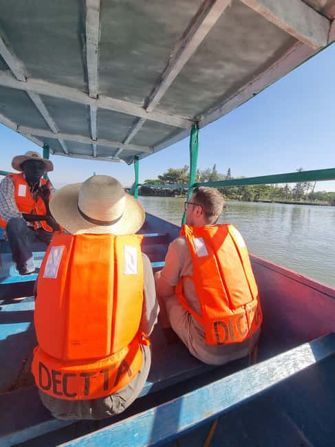 Lake Victoria Boat Ride, Birds Watching and Hippo Watching. - Starting at Dunga Beach, a working fishing village