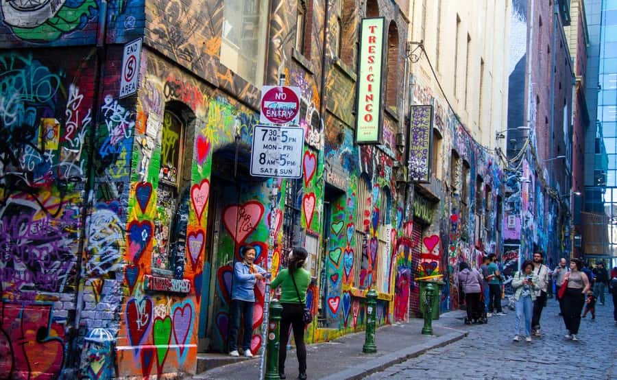 Melbourne Magic: City Highlights and Penguin Parade Tour - Melbourne’s quick morning tour