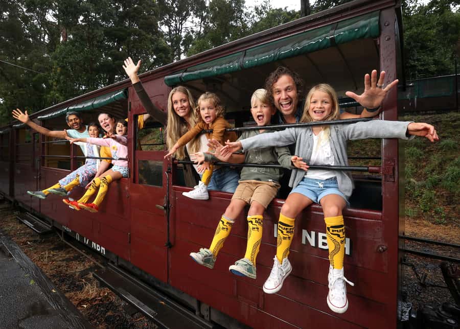 Melbourne: Puffing Billy Train & Penguin Island Excursion - Brighton Beach and its painted bathing huts