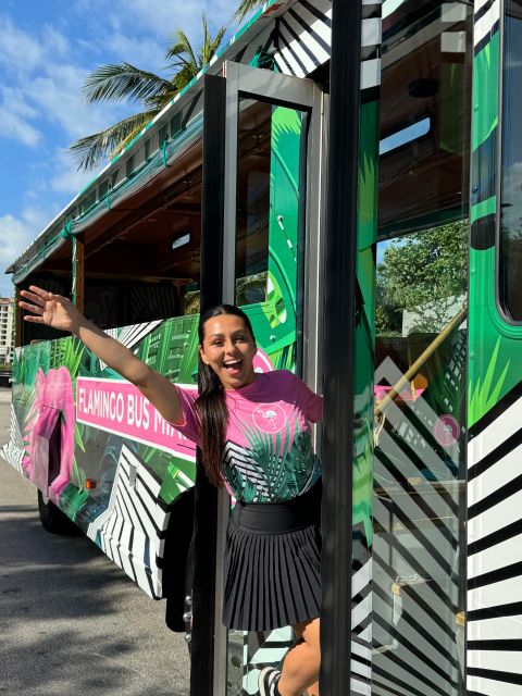 Miami Bus Tour Flamingo Open Air Trolley Bus Tours City Tour - Freedom Tower and downtown Miami