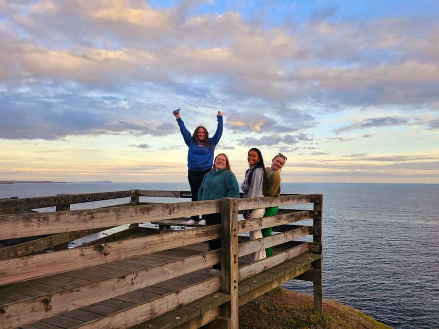 Phillip Island: Golden Hour Penguin Express Tour - The Nobbies pairs dramatic coast with wildlife