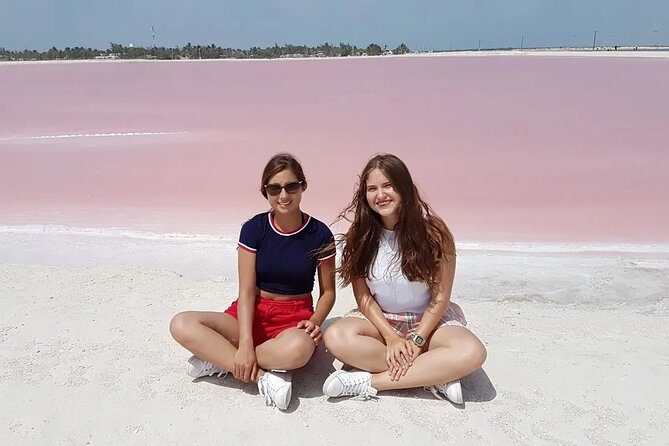 Pink Lake and Flamingo Sightseeing in Rio Lagartos - Who will enjoy this day most?