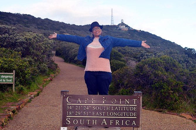 Private Cape of Good Hope and Penguins Tour with Luxury Mercedes or BMW Vehicle - What the $199.55 price really buys