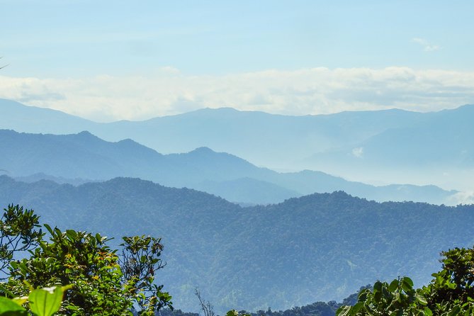 PRIVATE Mindo Cloud Forest tour - From Quito to the Equator and the western foothills