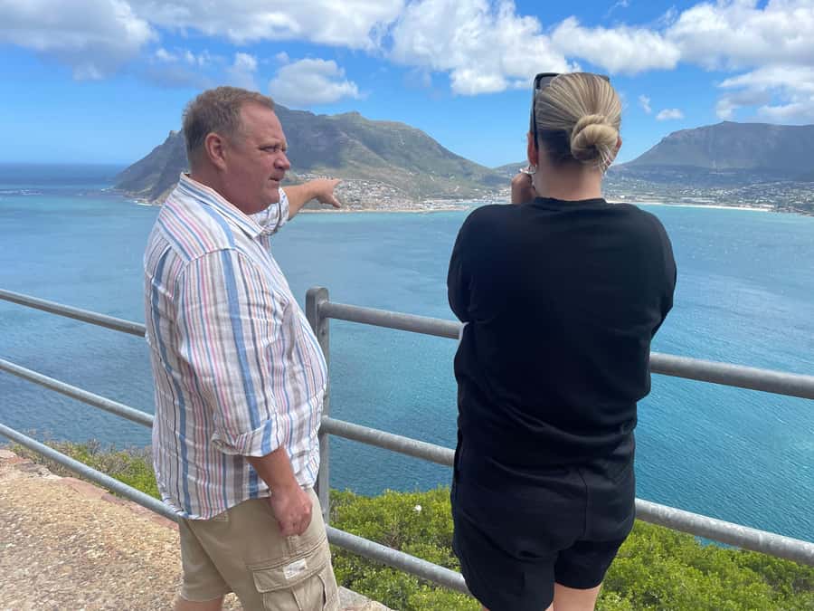 Private Tour:Cape of Good Hop>Chapman’s >Penguin>Seal island - Lunch at Two Oceans
