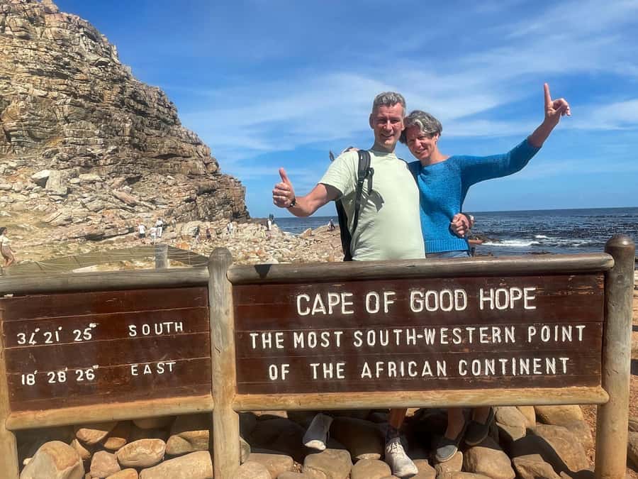 Private Tour:Cape of Good Hop>Chapman’s >Penguin>Seal island - Bo-Kaap: colorful houses with a serious story