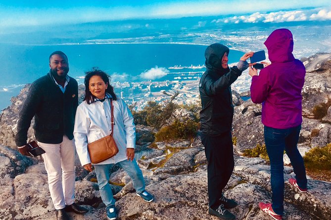 Private Tour: Table Mountain, Penguin Colony & Cape of Good Hope incl. Park Fees - Starting with Bo-Kaap and Cape Town’s city center