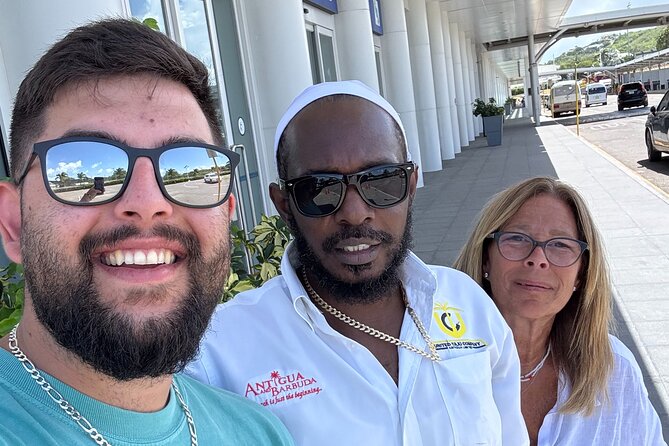 Private Transfer from VC Bird International Airport Antigua - Key Points