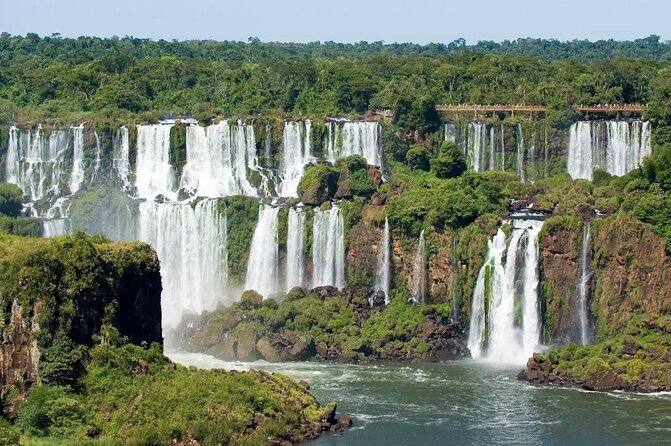 Private transport with guide to Brazil Falls + Bird Park - Key points to know before booking