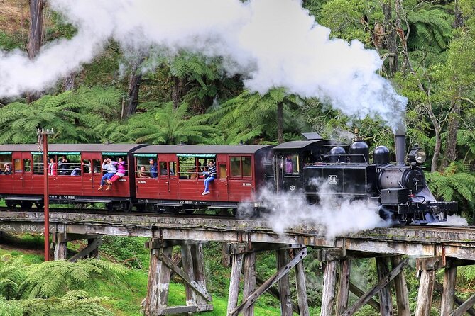 Puffing Billy And Phillip Island Penguin Parade Bus Tour - Puffing Billy from Emerald Lake to Belgrave