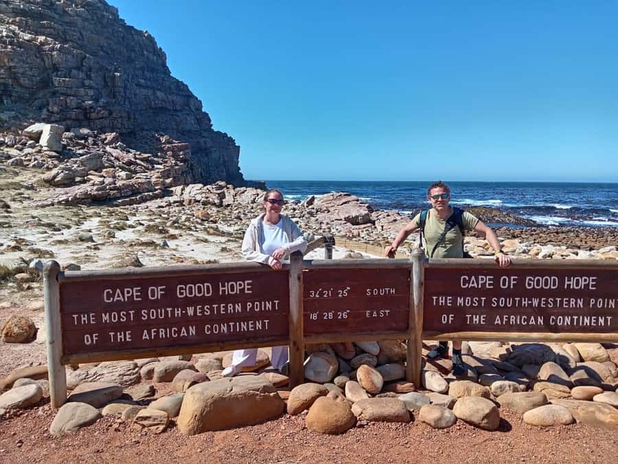 Robben island,Cape of good hope ,Penguin, Muizenberg,Bokaap - The handoff from peninsula sightseeing to Robben Island