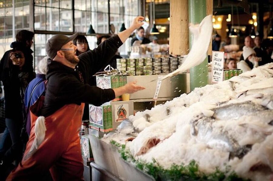 Seattle: Early-Bird Tasting Tour of Pike Place Market - Why an early start changes Pike Place Market