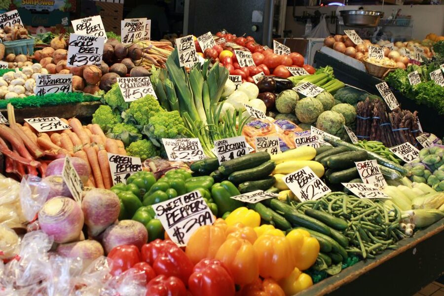 Seattle: Early-Bird Tasting Tour of Pike Place Market - The market story behind the food