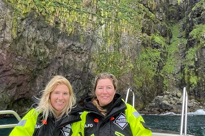 Sightseeing Around Nólsoy to see Puffins - What the boat setup means for comfort