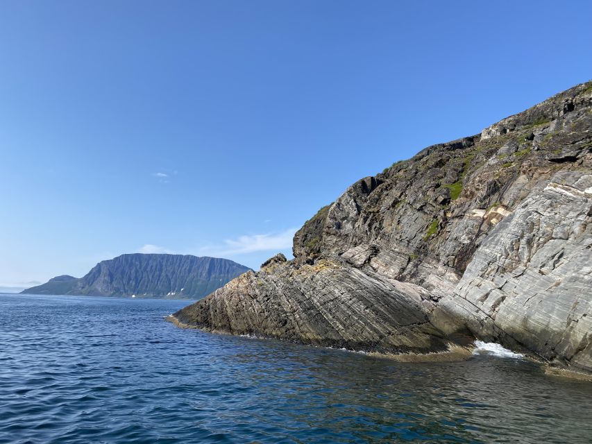 Skjervøy: Birds and Wildlife of Arctic Norway - Stories of Sami and Norwegian life