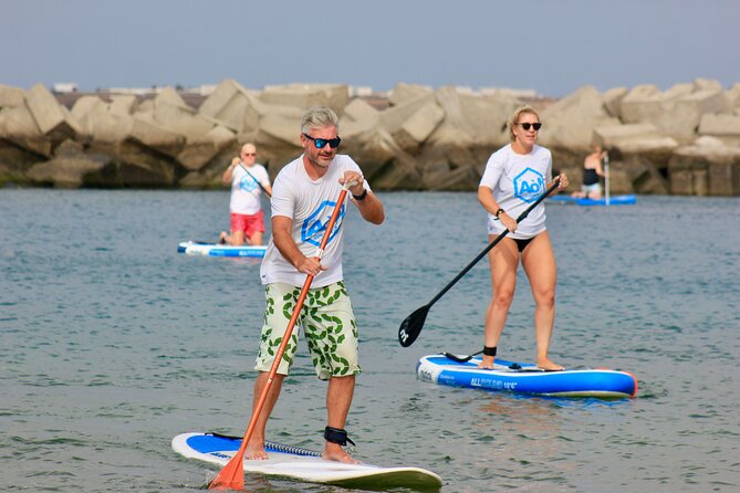 Stand Up Paddle Boarding Lesson in Playa Flamingo - Learning to paddle in Playa Flamingo bay