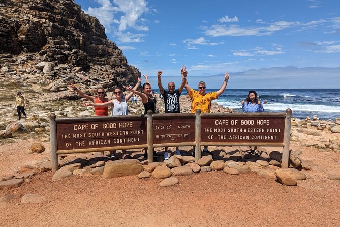 Table Mountain, Cape Point & Penguins Private ,From Cape Town - Camps Bay, Hout Bay, and Chapman’s Peak