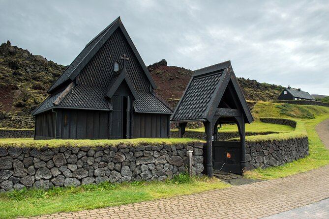Vestmannaeyjar, Puffins & Volcanoes Small Group Day Tour - Why Heimaey makes a memorable day trip