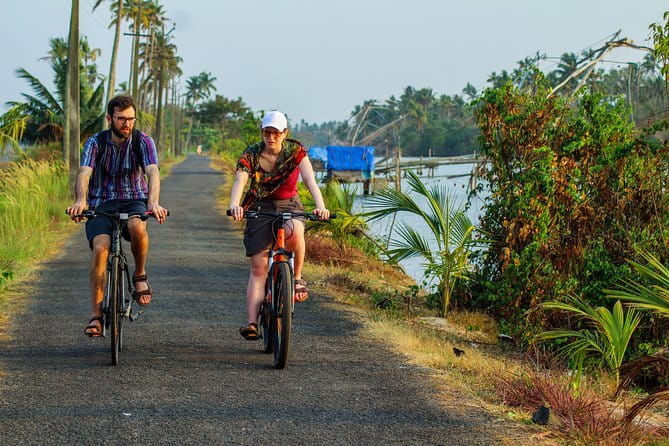 Village Bike Tour & Birdwatching - Why this bike tour shows you more than central Kochi